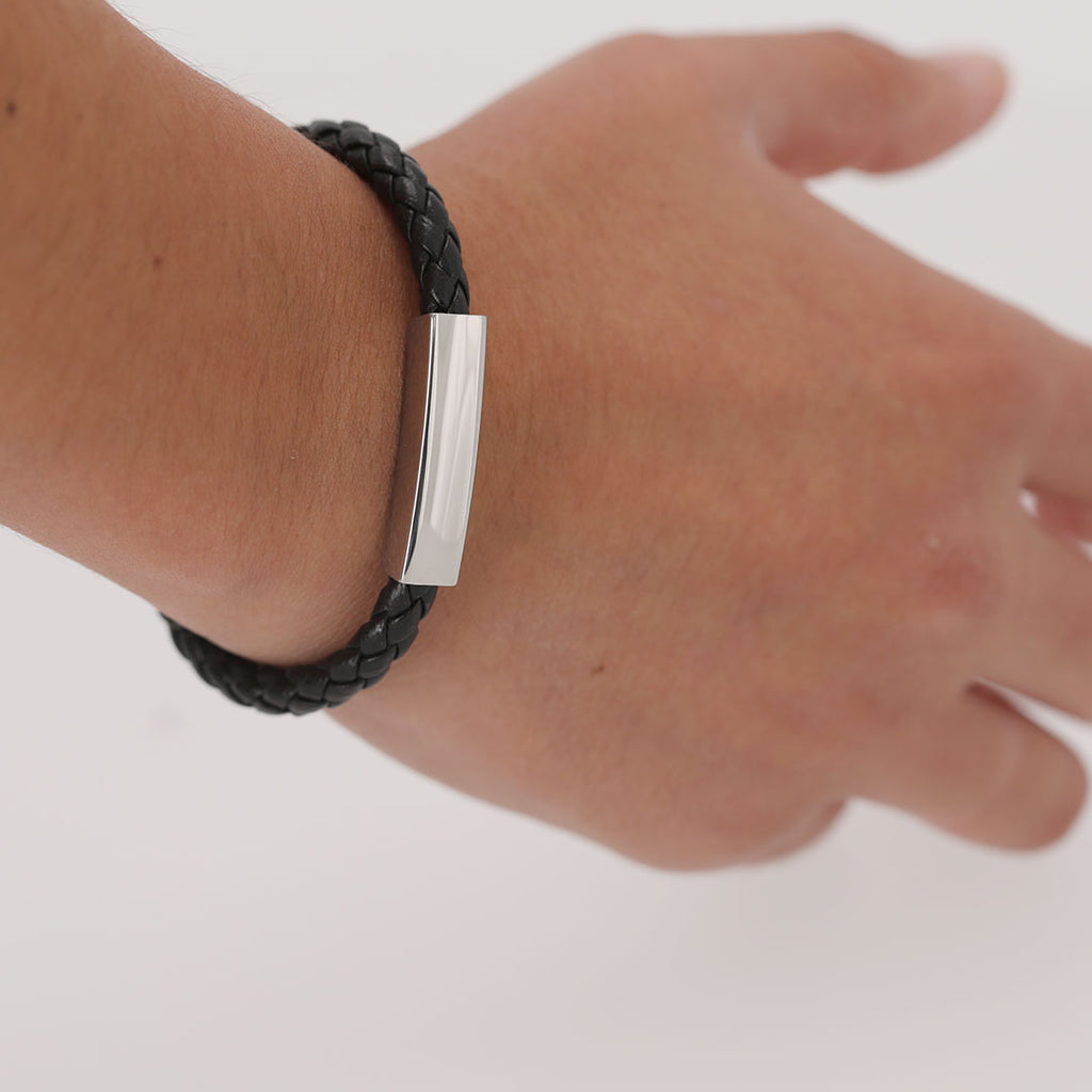 Bracelet en simili cuir noir Karasef