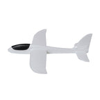 Avion glissant dans l'air en planant ou réalisant des acrobaties amusantes Tulem