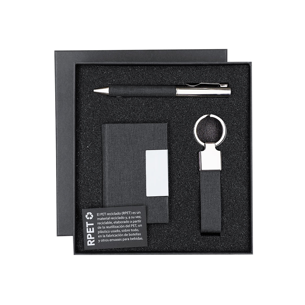 Coffret stylo encre bleue, porte cartes et porte-clés noire en métal en RPET, présenté dans une boîte individuelle noire