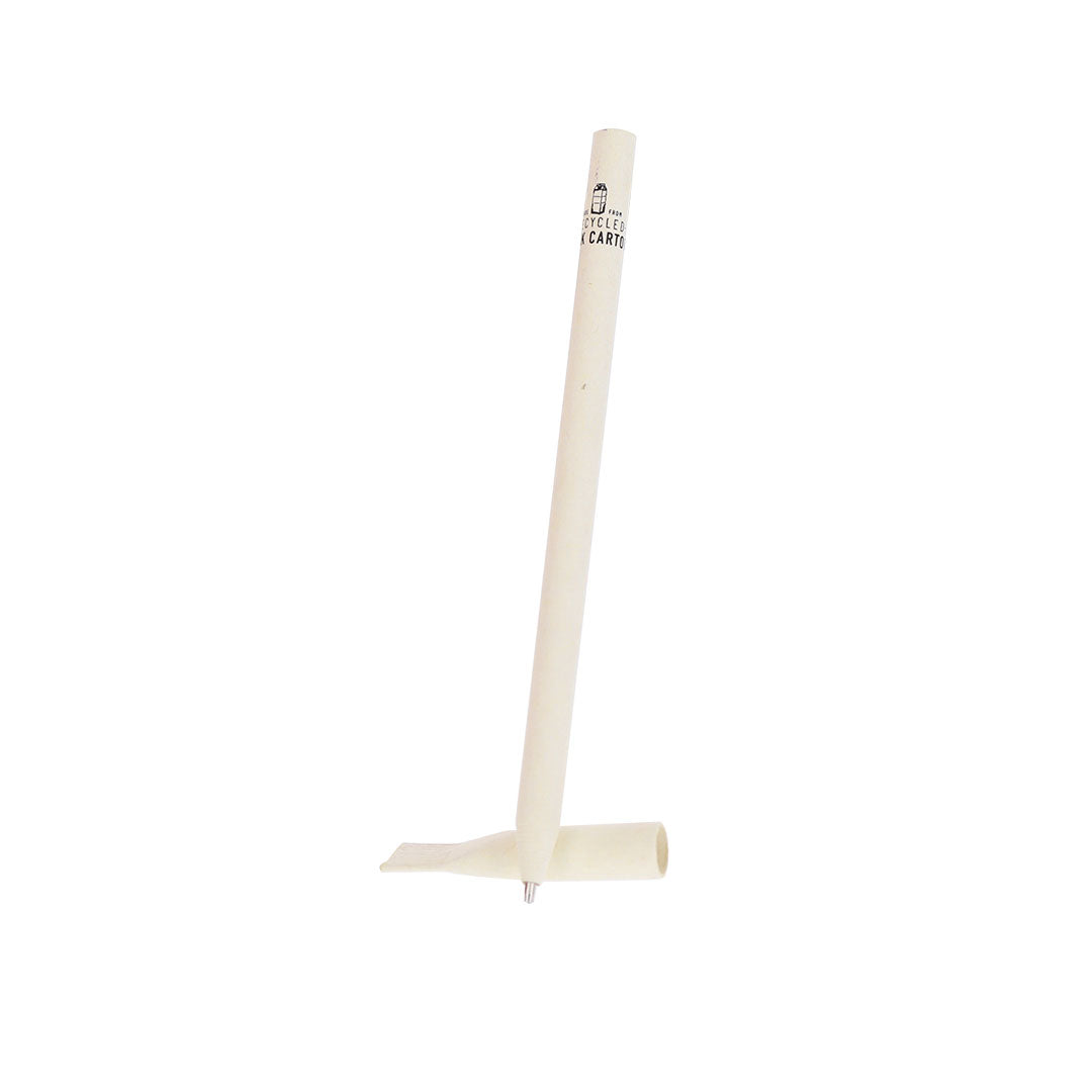 Stylo encre bleue avec un corps fabriqué à partir de cartons de lait recyclés et des détails en couleur blanche avec capuchon